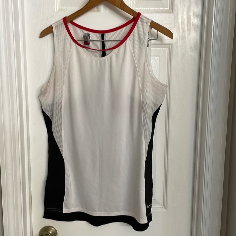 Bolle Mesh Side Cutout Sleeveless Activewear Tank Top